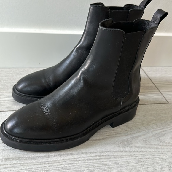 Black leather boots women size 40 - Picture 4 of 4